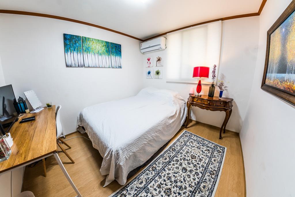 Nhà khách Refee House 3*